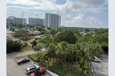 200 Leslie Dr #629, Hallandale Beach, FL 33009 - Photo 2