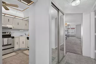 2551 Aragon Blvd, Sunrise, FL 33322 - Photo 4