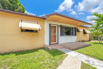 11230 SW 188th St, Miami, FL 33157 - Photo 4