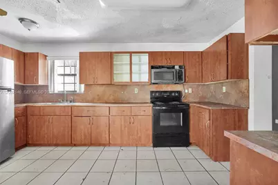11230 SW 188th St, Miami, FL 33157 - Photo 12