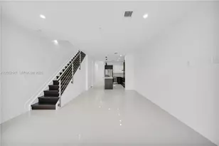 6310 NW 103rd Pl, Doral, FL 33178 - Photo 6