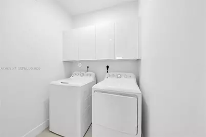 6310 NW 103rd Pl #201, Doral, FL 33178 - Photo 32