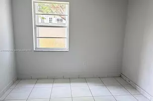 120 Royal Palm Rd, Hialeah Gardens, FL 33016 - Photo 10