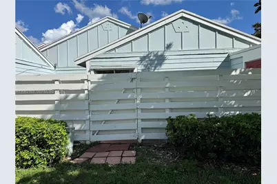 14700 SW 139th Ave #4-40, Miami, FL 33186 - Photo 4