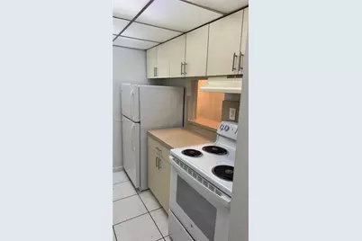[Address not provided], Miami, FL 33186 - Photo 4