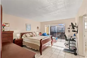 1855 W 60th St, Hialeah, FL 33012 - Photo 8