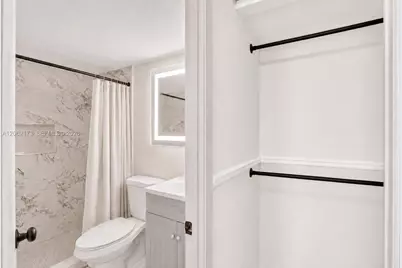 2750 NE 183rd St #304, Aventura, FL 33160 - Photo 10