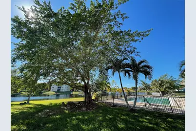 1350 SW 122nd Ave #212, Miami, FL 33184 - Photo 26