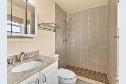 1065 NW 68th Ter, Margate, FL 33063 - Photo 24