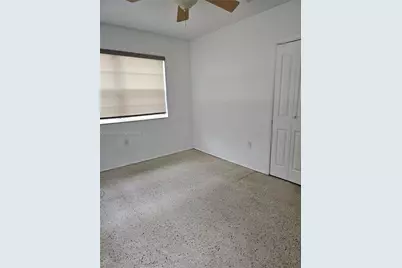 648 E 28th St, Hialeah, FL 33013 - Photo 12