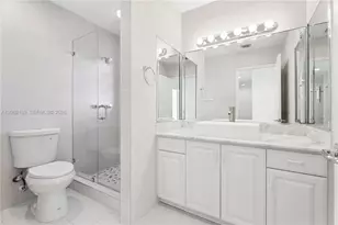 1402 Brickell Bay Dr, Miami, FL 33131 - Photo 30