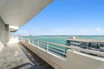 1402 Brickell Bay Dr #1601, Miami, FL 33131 - Photo 12
