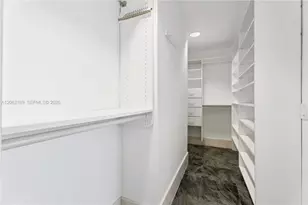 1402 Brickell Bay Dr, Miami, FL 33131 - Photo 26