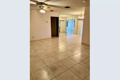 8111 NW 92nd Ave, Tamarac, FL 33321 - Photo 2