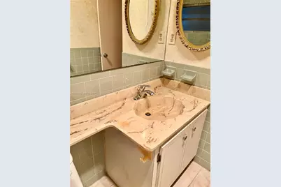 8111 NW 92nd Ave, Tamarac, FL 33321 - Photo 14