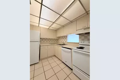 10431 N Kendall Dr #D314, Miami, FL 33176 - Photo 6