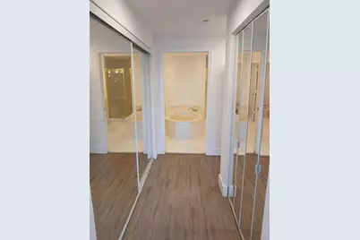 10770 NW 66th St #412, Doral, FL 33178 - Photo 18