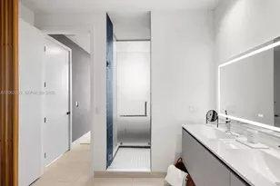1030 15th St, Miami Beach, FL 33139 - Photo 12