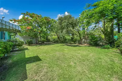 6531 SW 59th Ave, South Miami, FL 33143 - Photo 16