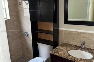 14052 NE 2nd Ct, Miami, FL 33161 - Photo 6