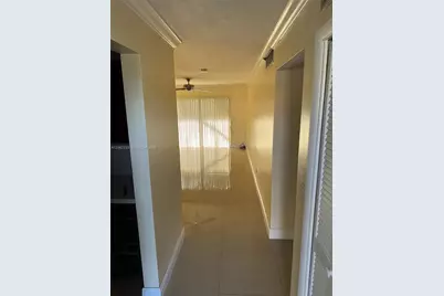 14052 NE 2nd Ct #221, Miami, FL 33161 - Photo 4