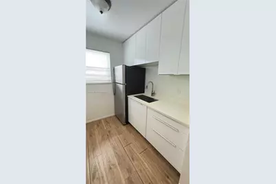 700 Bayshore Dr #17, Fort Lauderdale, FL 33304 - Photo 8