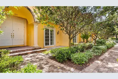 425 NE 69th Cir, Boca Raton, FL 33487 - Photo 46