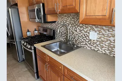 20120 NE 2nd Ave #W28, Miami Gardens, FL 33179 - Photo 8