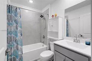 1042 SE 23rd Terrace, Homestead, FL 33035 - Photo 10
