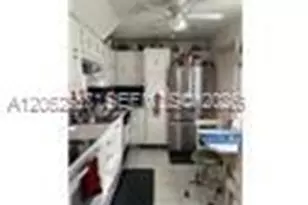 4141 NW 44th Ave, Lauderdale Lakes, FL 33319 - Photo 4