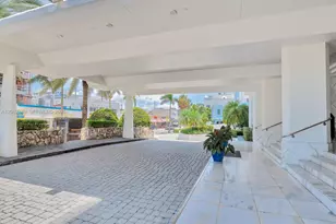 6917 Collins Ave, Miami Beach, FL 33141 - Photo 4