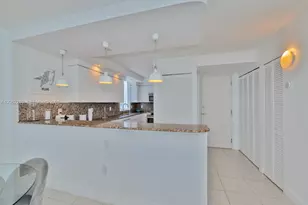 6917 Collins Ave, Miami Beach, FL 33141 - Photo 8