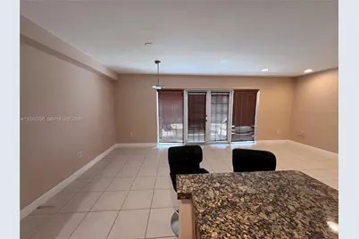 2750 N 34th Ave #9D, Hollywood, FL 33021 - Photo 10
