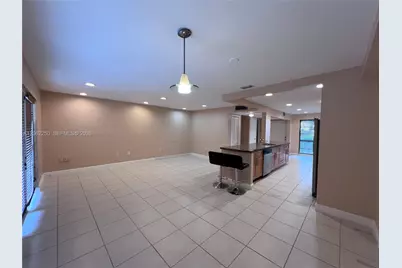 2750 N 34th Ave #9D, Hollywood, FL 33021 - Photo 6