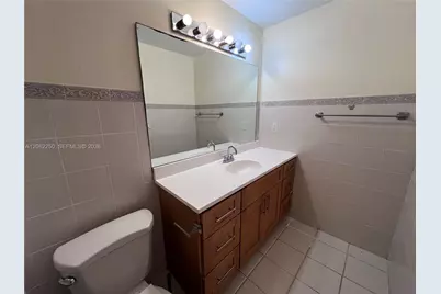 2750 N 34th Ave #9D, Hollywood, FL 33021 - Photo 38
