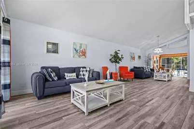 107 Causeway Boulevard, Belleair Beach, FL 33786 - Photo 12