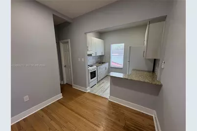 3237 SW 4th St #9, Miami, FL 33135 - Photo 4