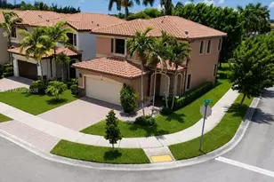8890 W 33rd Ave, Hialeah, FL 33018 - Photo 2