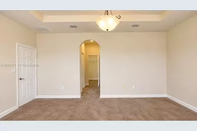 8890 W 33rd Ave, Hialeah, FL 33018 - Photo 20