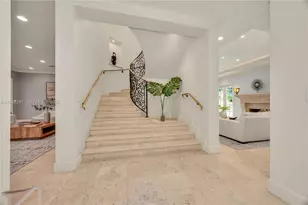 3460 S Moorings Way, Miami, FL 33133 - Photo 18