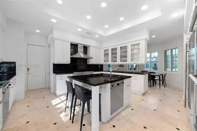 3460 S Moorings Way, Miami, FL 33133 - Photo 14