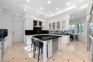 3460 S Moorings Way, Miami, FL 33133 - Photo 14