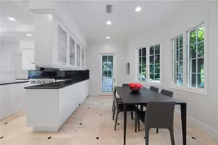 3460 S Moorings Way, Miami, FL 33133 - Photo 16