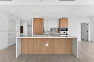 2411 Laguna Cir, North Miami, FL 33181 - Photo 14