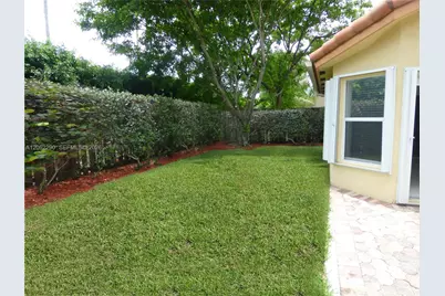 11236 NW 58th Ter, Doral, FL 33178 - Photo 22