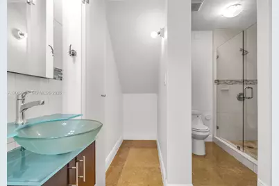 5160 NW 112th Ct, Doral, FL 33178 - Photo 14