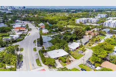 2115 NE 15th Ave, Wilton Manors, FL 33305 - Photo 30