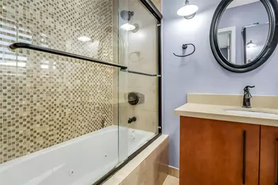 2115 NE 15th Ave, Wilton Manors, FL 33305 - Photo 14