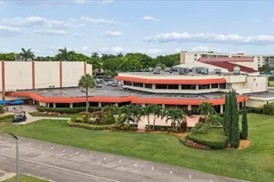 800 S Hollybrook Dr, Pembroke Pines, FL 33025 - Photo 26