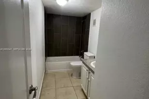 4400 W 16th Ave, Hialeah, FL 33012 - Photo 12